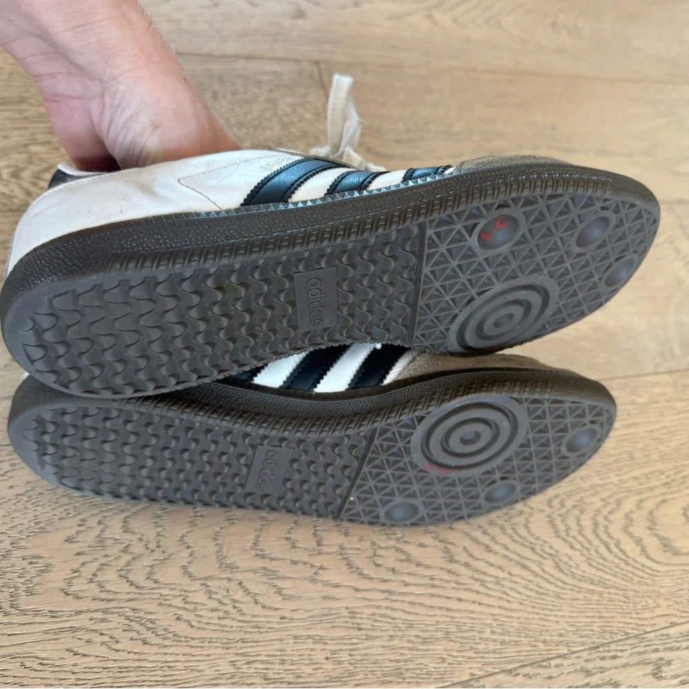 Adidas Samba White Leather Sneakers - Picture 5 of 5